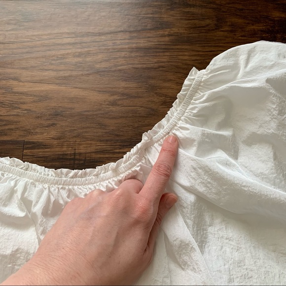 FREE PEOPLE Off Shoulder Ruffled Bodysuit White - Picture 6 of 6